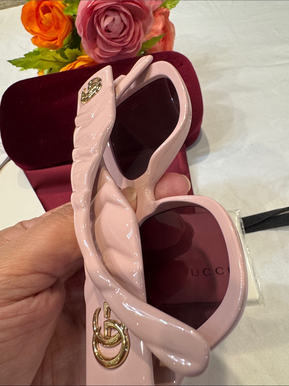 Authentic Gucci Light Pink GG Logo Chunky Frame Sunglasses - Picture 12 of 13